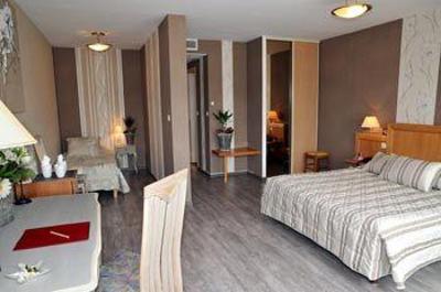 фото отеля Hostellerie du Mont-Aime