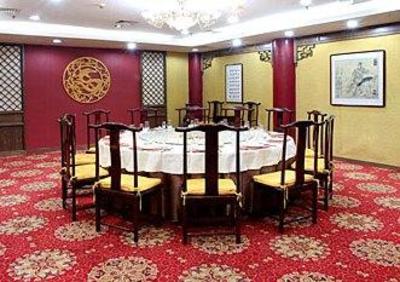 фото отеля Huayang Holiday Hotel