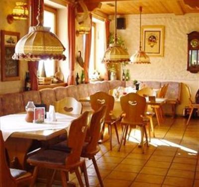 фото отеля Berghotel-Restaurant Hohenwirt