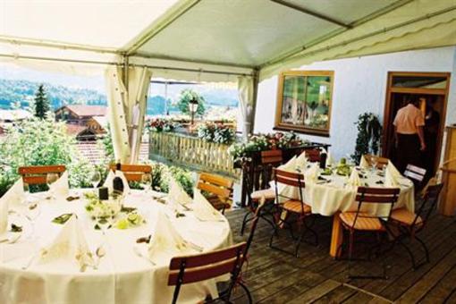 фото отеля Berghotel-Restaurant Hohenwirt