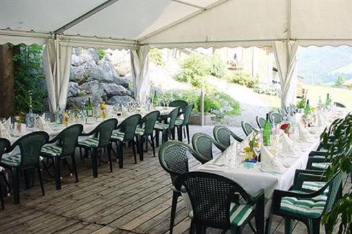 фото отеля Berghotel-Restaurant Hohenwirt