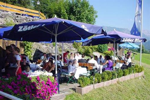 фото отеля Berghotel-Restaurant Hohenwirt