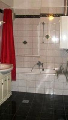 фото отеля SmallGroup Hostel