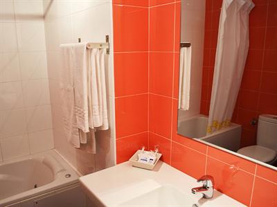 фото отеля Apartamentos Turisticos Monteblanco Cabana de Bergantinos