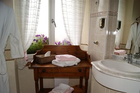 фото отеля Hotel De La Loire Saint-Satur