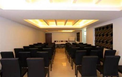 фото отеля Hotel Malabar Illam
