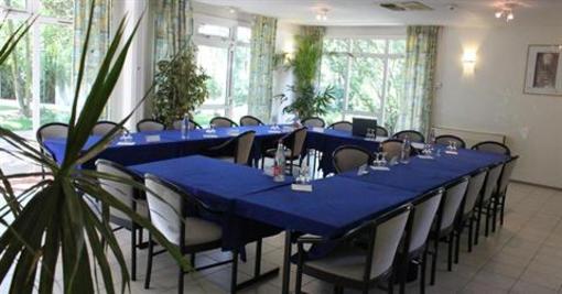 фото отеля Bagatelle Prim Hotel