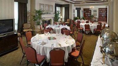 фото отеля DoubleTree by Hilton Hotel Detroit - Novi