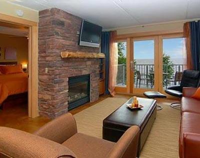 фото отеля East Bay Suites
