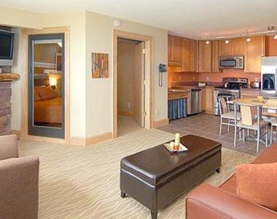 фото отеля East Bay Suites