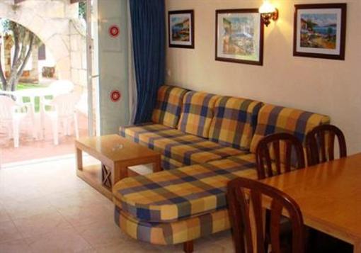 фото отеля Talayot Apartments Menorca