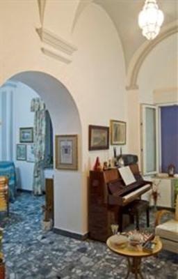 фото отеля Antico Monastero B&B ad Anacapri