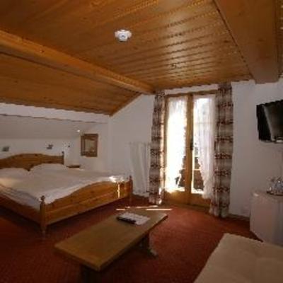 фото отеля Posthotel Rossli Gstaad