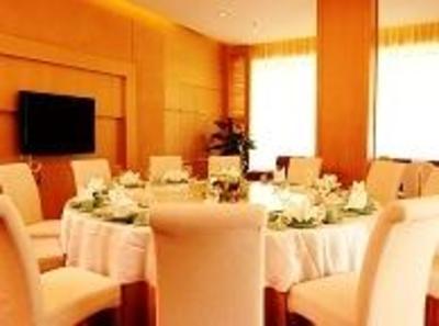фото отеля Grand Dragon Hotel Teng Long Kai Yue