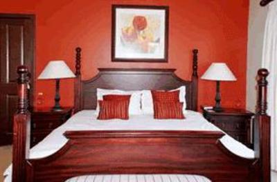 фото отеля Fairways Hotel Salt Rock