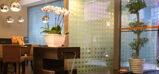 фото отеля Orange Hotel Yuehu Ningbo