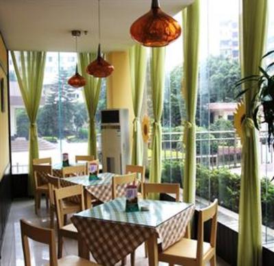 фото отеля Cygnet Inn Yangjiaping