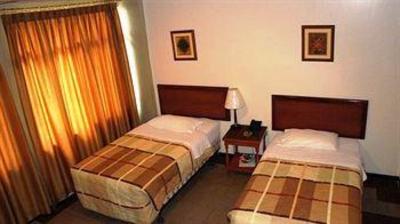 фото отеля Hotel Plaza St Rafael