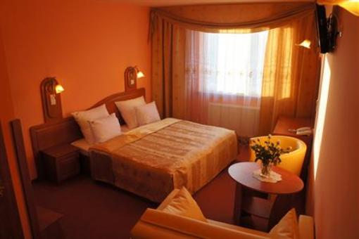 фото отеля Guest Rooms Hostel Wrona Krakow