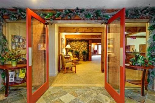 фото отеля BEST WESTERN Silver Fox Inn