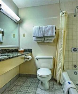 фото отеля BEST WESTERN Silver Fox Inn