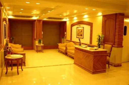 фото отеля Hotel Solitaire Mumbai