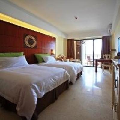 фото отеля Xinglong Old Banyan Tree Hot Spring Resort