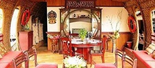 фото отеля Aqua Holidays Houseboat Alleppey