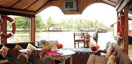 фото отеля Aqua Holidays Houseboat Alleppey