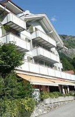 фото отеля Hotel Hirschen Wengen