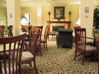 фото отеля Holiday Inn Express Hotel & Suites Starkville MS