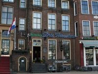 Drie Gezusters Budgett Hotel