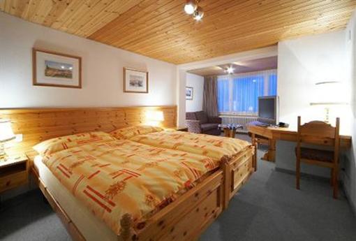 фото отеля Hotel Merkur Arosa