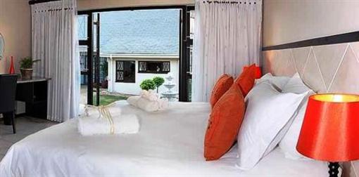 фото отеля Eden Road Guest Suites Port Elizabeth