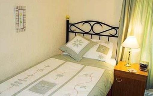 фото отеля Rhydydefaid Farm Guest House Frongoch Bala
