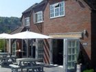 фото отеля The Three Horeshoes Inn High Wycombe