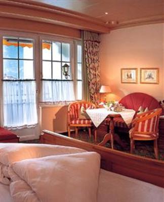 фото отеля Hotel Appartement Neuhaus