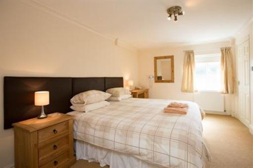 фото отеля Coach House Hotel Pembroke