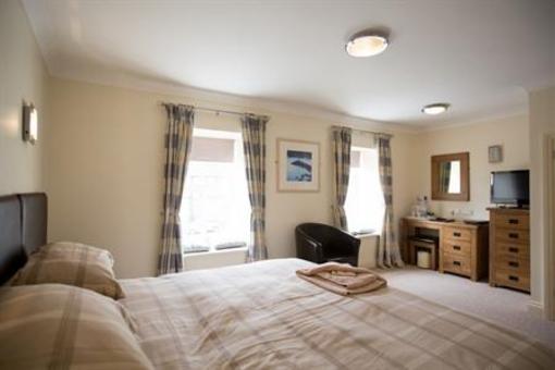 фото отеля Coach House Hotel Pembroke