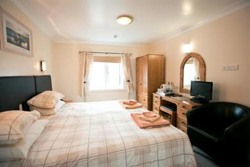 фото отеля Coach House Hotel Pembroke