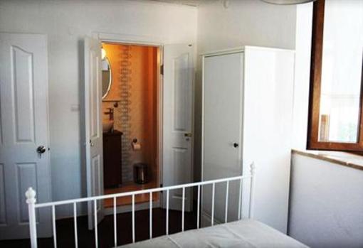 фото отеля Ayana Guesthouse