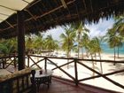 фото отеля Sandies Coconut Village