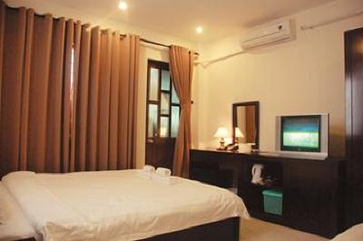 фото отеля Nhu Phu Hotel