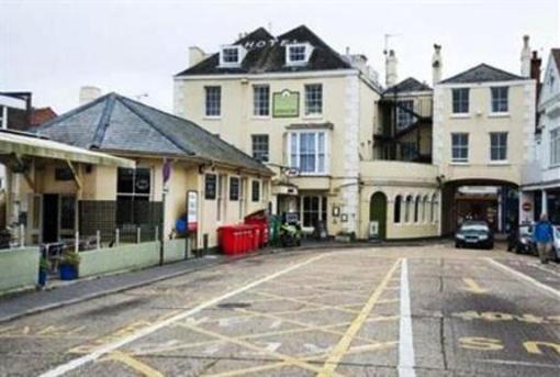 фото отеля The Fountain Inn Cowes