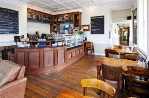 фото отеля The Fountain Inn Cowes