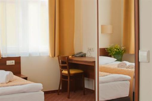 фото отеля Memel Hotel