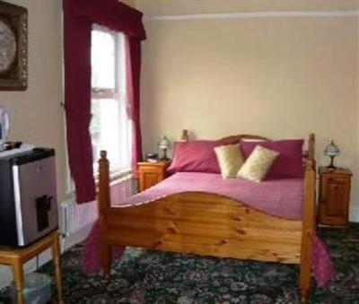 фото отеля Kenwood Guest House
