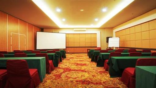 фото отеля Angkasa Garden Hotel Pekanbaru