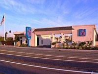 Motel 6 Newport Beach