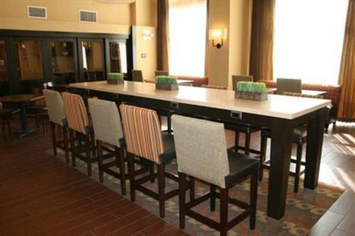 фото отеля Hampton Inn Oxford-Anniston